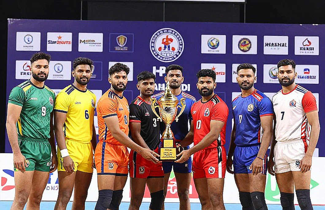 টোকাই জিমনেসিয়ামের ৪৮-২৪: নারী কাবাডি সেমিফাইনালে তিন অল-আউট, একটা অসংগত সংখ্যা আর একটা অনুপস্থিত লিগ