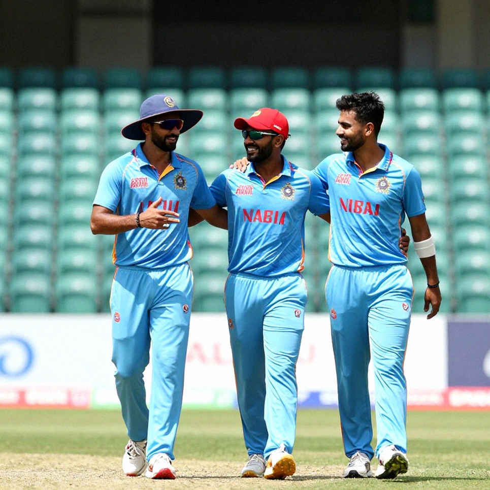 গোপনীয়তার দাম: ক্রিকেট ট্রান্সফার উইন্ডোতে চুক্তি, বেতন-সীমা এবং এজেন্টদের নীরব যুদ্ধ