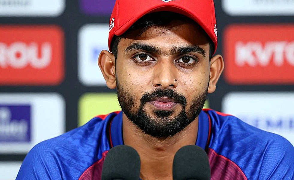 ৫৩ রান ৯০ বলে: স্ট্রাইক রেট ৫৮.৯-এর হিসাব আর একটি প্রচার-ক্লিপের অস্বস্তিকর ফারাক